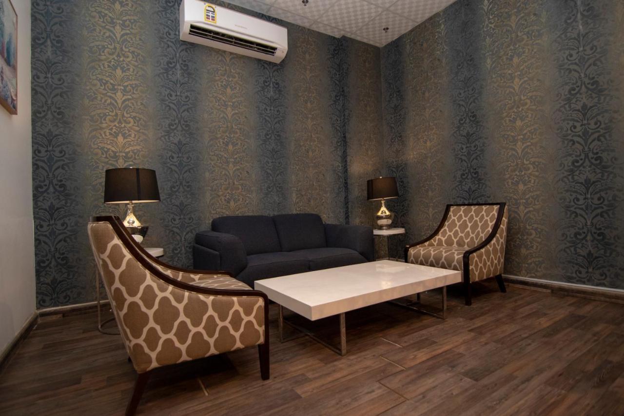 قصر رهوان للوحدات الفندقية - Rahwan Palace Hotel Units Baljurashi Exterior photo